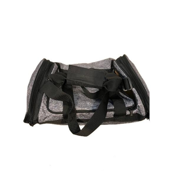 Adidas Defender Small Gray Black Gym Bag 18"x10"x12" - Picture 3 of 7